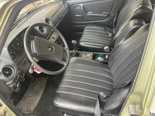 Mercedes-Benz 300d w123  1980