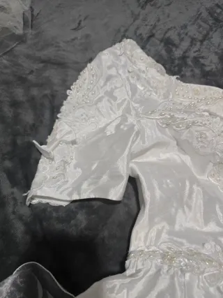 Vestido de Novia Blanco con Volantes