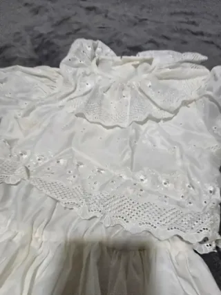 Vestido de Novia Blanco con Volantes