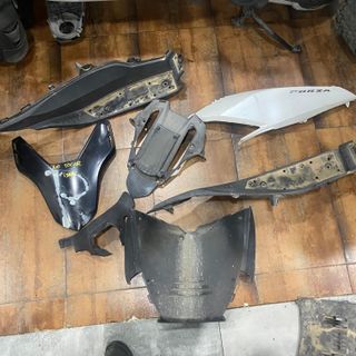 PLASTICOS Y CARENADOS HONDA FORZA 125