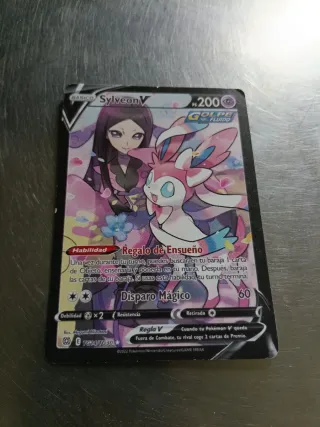 Carta Pokémon Sylveon V TG14/TG30