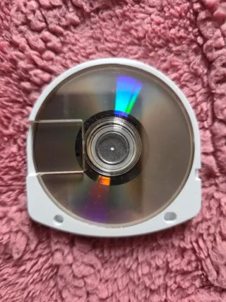 PSP UMD Grand Theft Auto Chinatown Wars completo