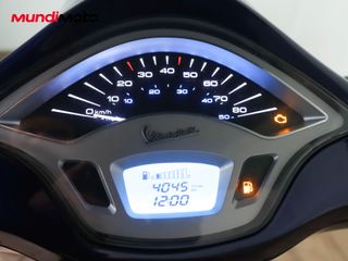 VESPA PRIMAVERA 50 S