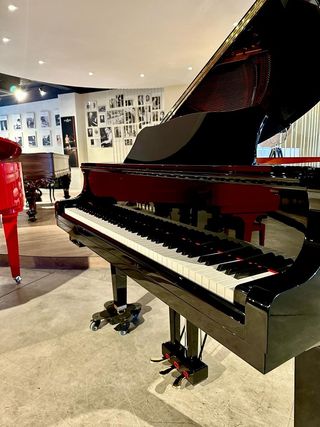 Piano de cola Yamaha GB1KSC2 (Silent)