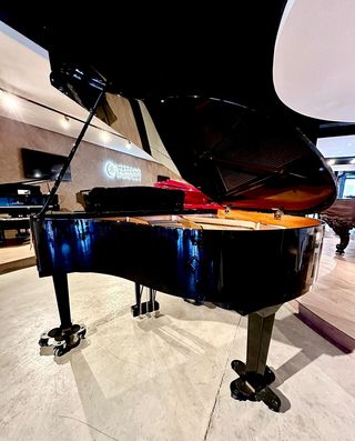 Piano de cola Yamaha GB1KSC2 (Silent)
