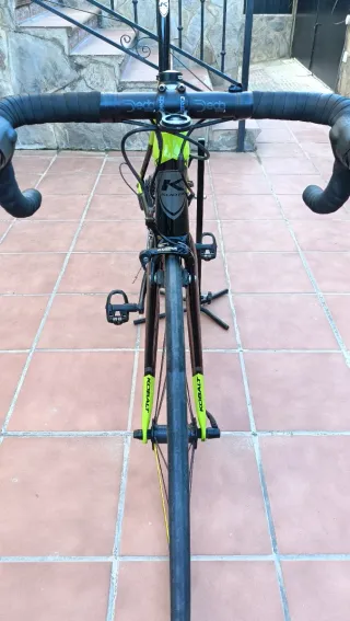 Bicicleta Kuota Kobalt Shimano 105