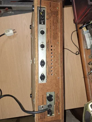 Amplificador Teleton con Radio