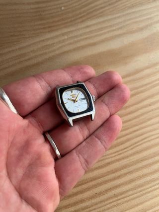 Seiko 5 Mujer Calibre 4205 - Para Piezas