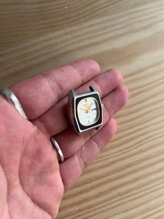 Seiko 5 Mujer Calibre 4205 - Para Piezas