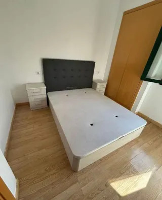 Cama canapé y colchón