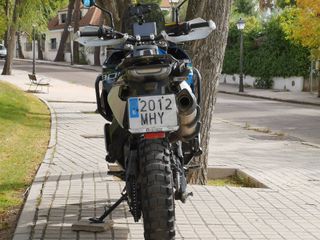 Husqvarna Norden 901 Expedition Moto Azul/Blanca