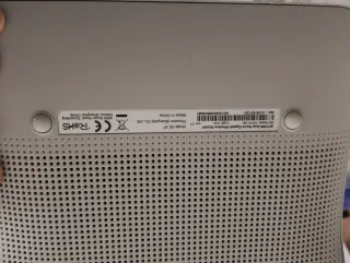 Router PHICOMM con antenas y cargador