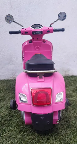 Vespa Rosa Batería Infantil