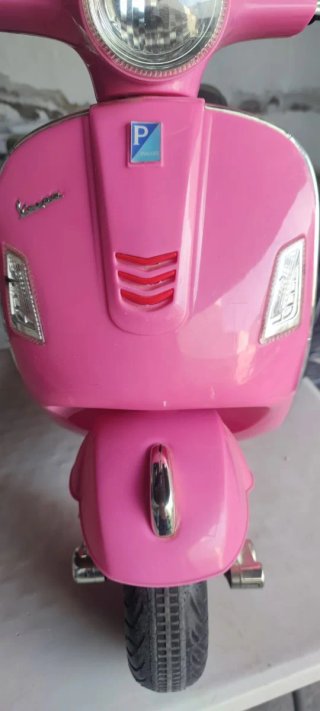 Vespa Rosa Batería Infantil