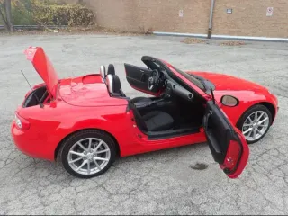 Mazda MX-5 2011