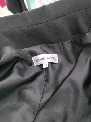 Blazer Gérard Darel negra elegante T38