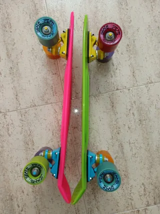 Monopatines Rosa y Verde