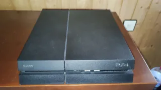 Vendo o Cambio Consola PS4 Fat Negra