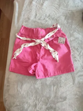 Pantalón corto Kiabi rosa talla M