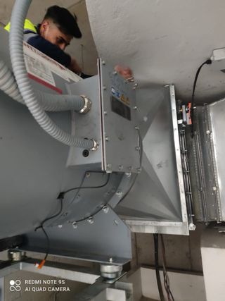Conducto de ventilación metálico