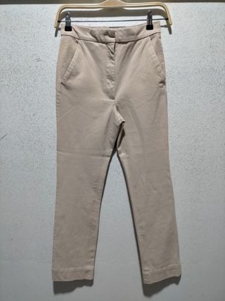 Pantalones chinos COS beige