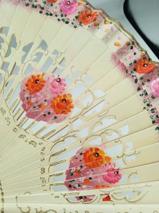 Ventaglio vintage legno dipinto a mano 23 cm