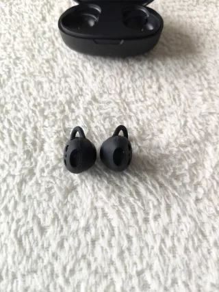 Auriculares Urbanista Lisbon Negros