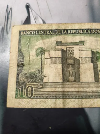 Billete 10 Pesos Oro República Dominicana 2003