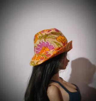 Sombrero Smart Doll floral
