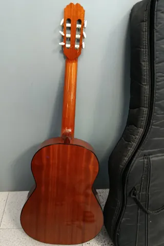 Guitarra Española Clásica Marca : Admira - Juanita