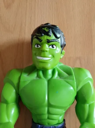 Figura Hulk 25cm Hasbro