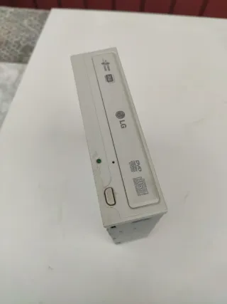 Lector Grabador DVD HP y LG Son dos.