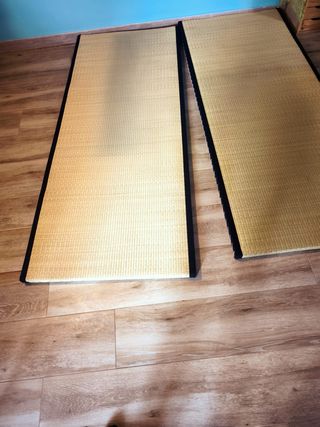 Futón japonés y 3 tatamis. Regalo cabecero!