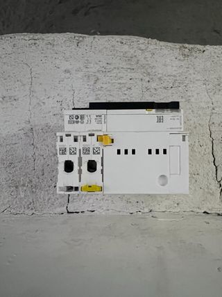 Interruptor Automático Schneider IC60N C25A