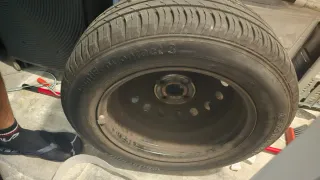 Ruotino di scorta con kit
