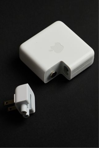 Cargador Apple 61W USB-C Original