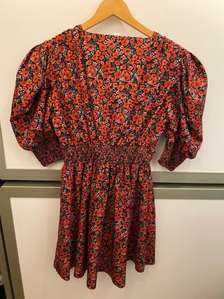 Vestido estampado floral rojo