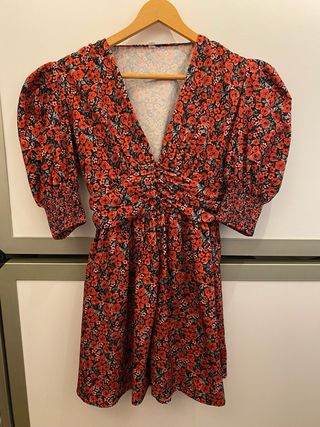 Vestido estampado floral rojo