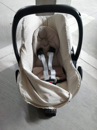 Silla de coche BebeConfort con Isofix
