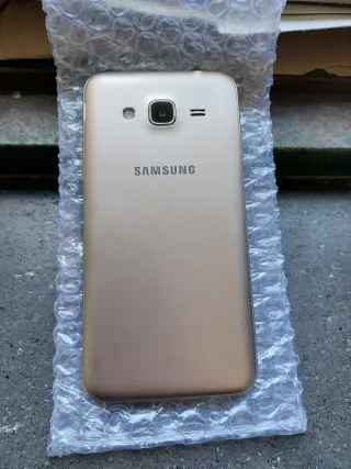 Samsung Galaxy J3-6 (2016) Oro