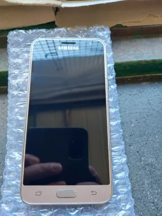 Samsung Galaxy J3-6 (2016) Oro