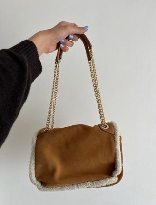 Bolso Mango marrón con pelo