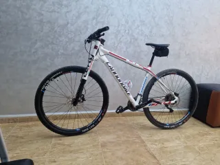 Bicicleta Cannondale F29