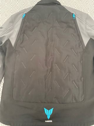Chaqueta Yamaha MT Línea Hyper Naked 1 mes de uso
