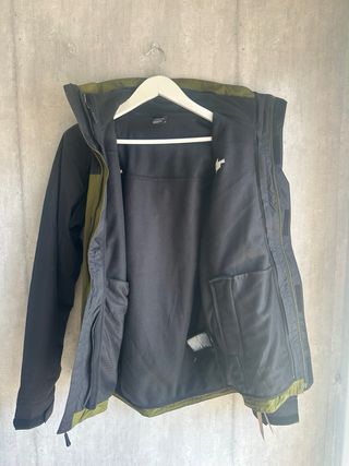 The North Face Chaqueta Verde y Negra