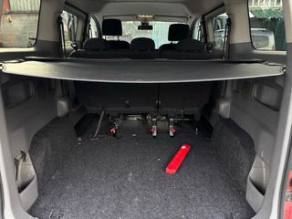 Nissan NV200 Evalia 1.6 109cv DISTINTIVO C VERDE