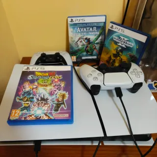 PS5 + 2 Mandos + 3 Juegos
