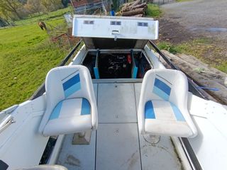 Barco con motor Mercruiser 3000
