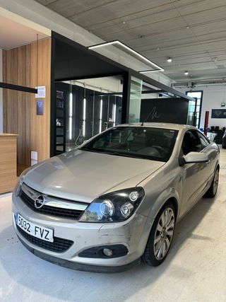 Opel Astra 2007