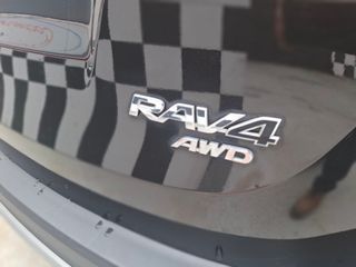 Toyota RAV4 2015